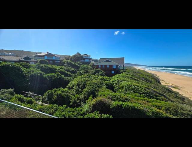 LAND FOR SALE IN NATURE ON SEA